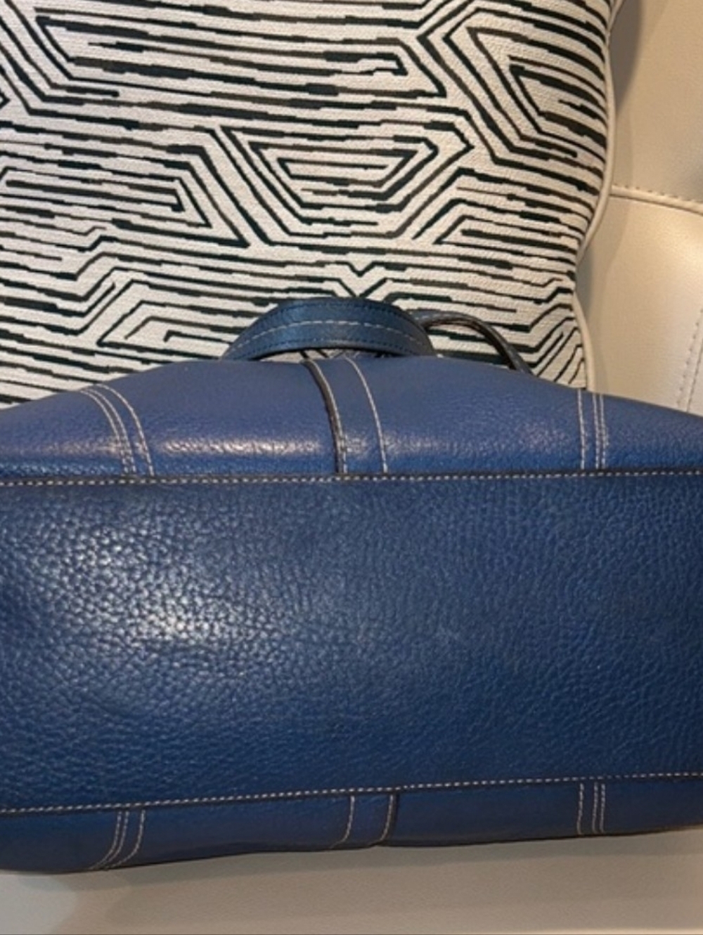 Coach Large Madison Tote Bag - Picture 7 of 7